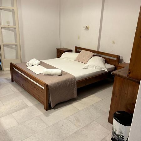 Asiminas Hotel Naxos City Bagian luar foto