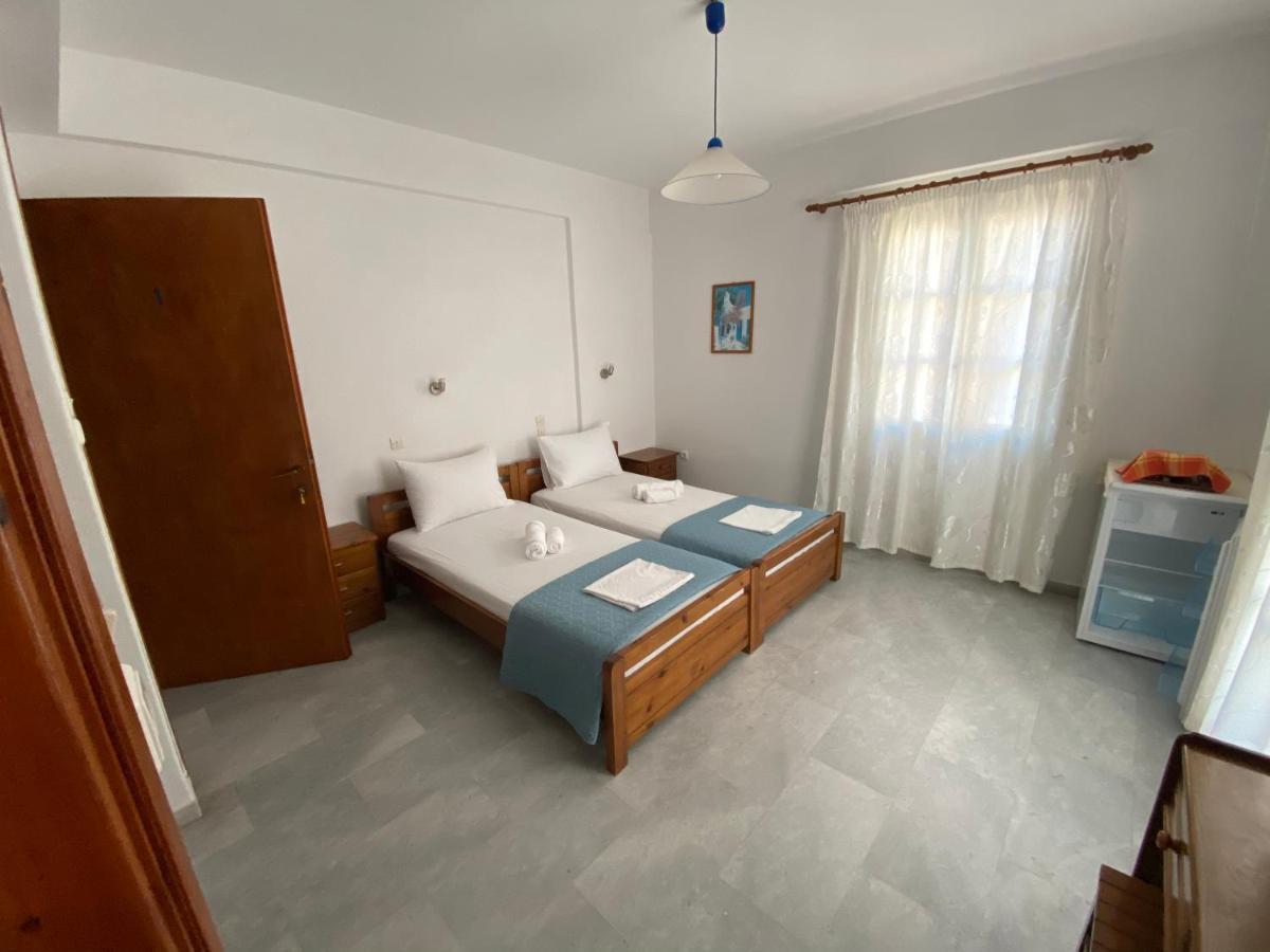 Asiminas Hotel Naxos City Bagian luar foto