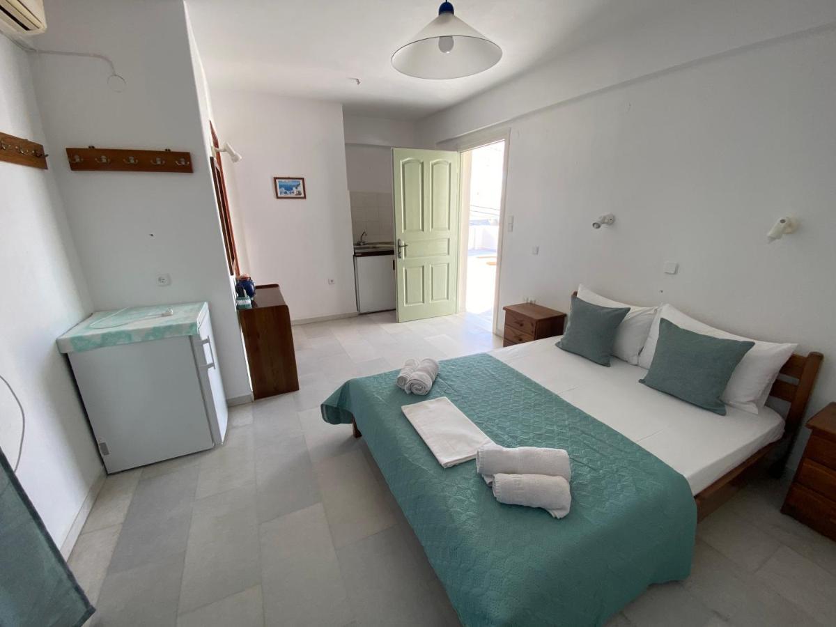 Asiminas Hotel Naxos City Bagian luar foto
